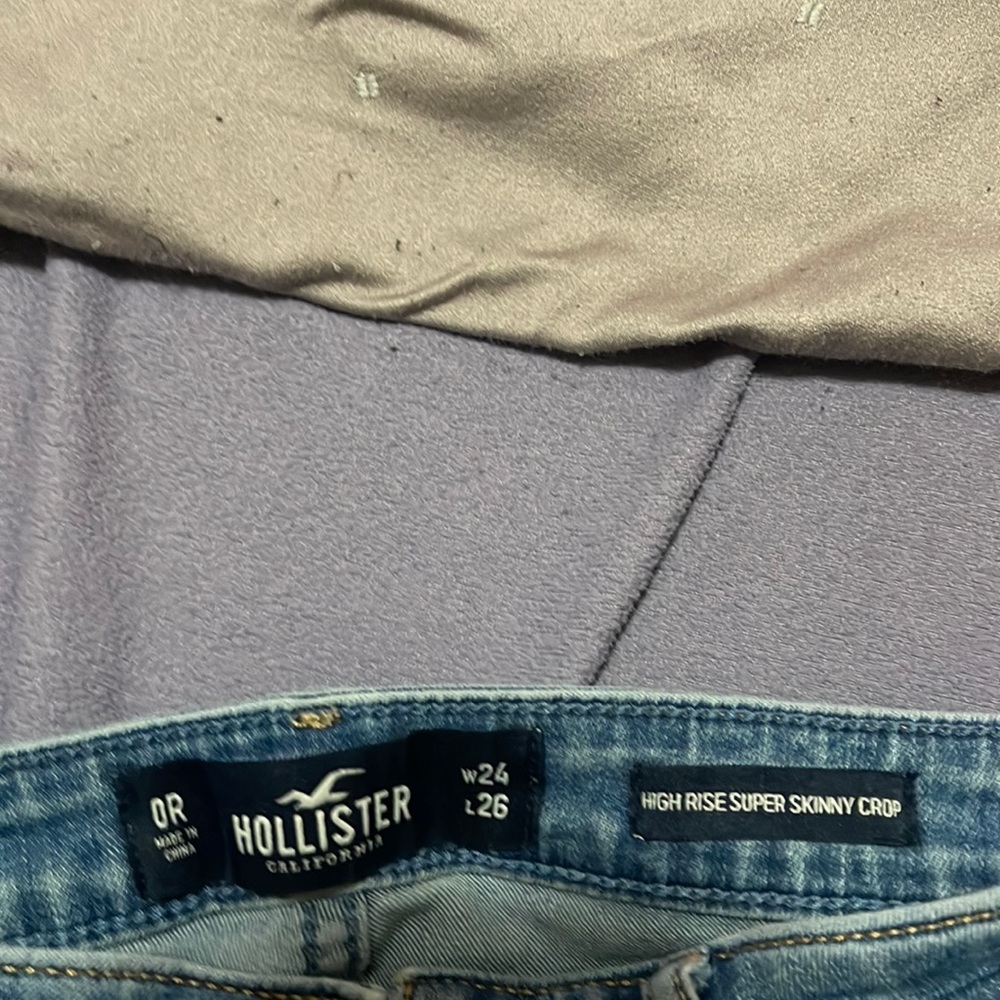 Hollister jeans